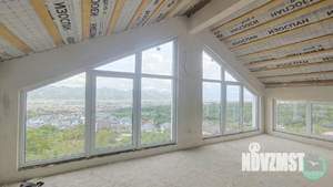 Дом 179м&sup2;, 3-этажный, участок 4 сот.  