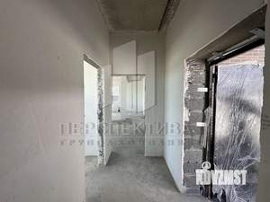 Дом 186м&sup2;, 2-этажный, участок 4 сот.  