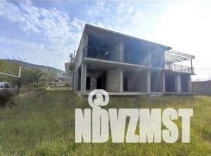 Дом 475м&sup2;, 2-этажный, участок 6 сот.  