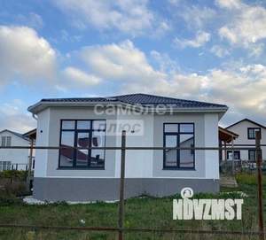 Дом 100м&sup2;, 1-этажный, участок 6 сот.  