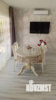 Дом 139м&sup2;, 2-этажный, участок 8 сот.  