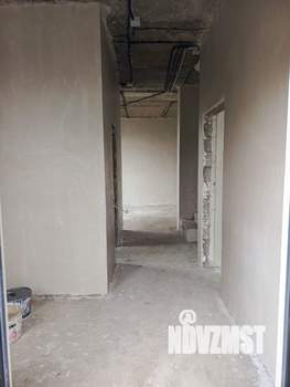 Дом 140м&sup2;, 2-этажный, участок 4 сот.  