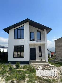 Дом 130м&sup2;, 2-этажный, участок 4 сот.  