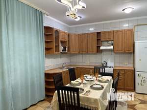 Дом 188м&sup2;, 2-этажный, участок 6 сот.  