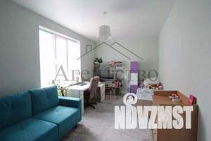 Дом 208м&sup2;, 2-этажный, участок 4 сот.  