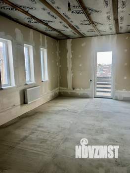 Дом 122м&sup2;, 2-этажный, участок 6 сот.  