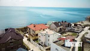 Дом 363м&sup2;, 3-этажный, участок 6 сот.  