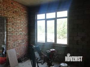 Дом 300м&sup2;, 2-этажный, участок 10 сот.  