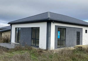 Дом 140м&sup2;, 1-этажный, участок 5 сот.  