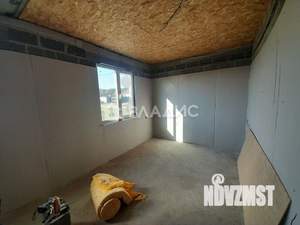 Дом 100м&sup2;, 1-этажный, участок 10 сот.  