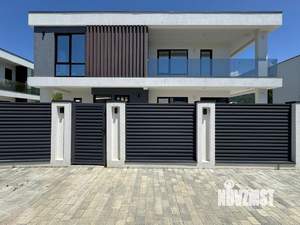 Дом 170м&sup2;, 2-этажный, участок 4 сот.  