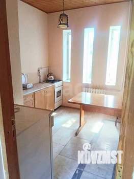 Дом 107м&sup2;, 3-этажный, участок 10 сот.  