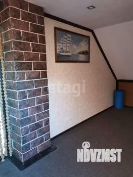 Дом 245м², 3-этажный, участок 4 сот.  
