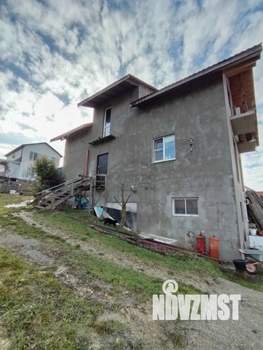 Дом 238м&sup2;, 3-этажный, участок 6 сот.  