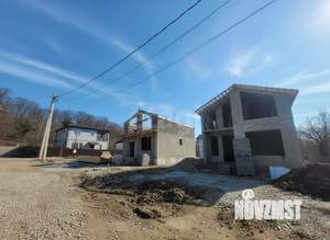 Дом 140м&sup2;, 2-этажный, участок 3 сот.  