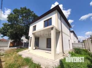 Дом 150м&sup2;, 2-этажный, участок 3 сот.  