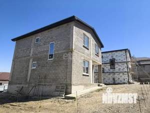 Дом 165м&sup2;, 2-этажный, участок 4 сот.  