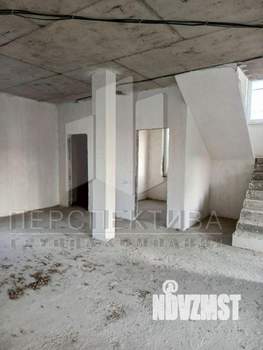 Дом 150м&sup2;, 2-этажный, участок 3 сот.  