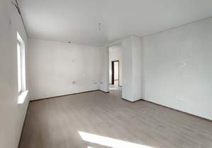 Дом 100м&sup2;, 2-этажный, участок 5 сот.  