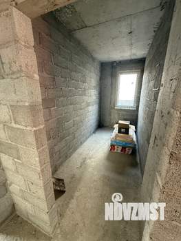 Дом 170м&sup2;, 2-этажный, участок 4 сот.  