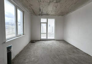 Дом 273м&sup2;, 2-этажный, участок 4 сот.  