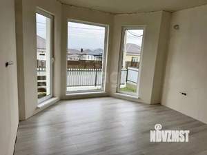 Дом 112м&sup2;, 1-этажный, участок 6 сот.  