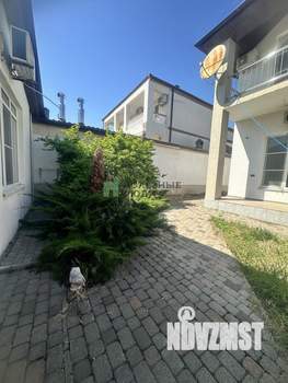 Дом 300м², 2-этажный, участок 7 сот.  