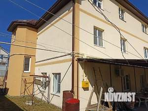 Дом 445м&sup2;, 3-этажный, участок 6 сот.  