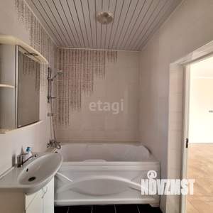 Дом 140м&sup2;, 2-этажный, участок 4 сот.  