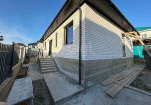 Дом 100м&sup2;, 1-этажный, участок 5 сот.  