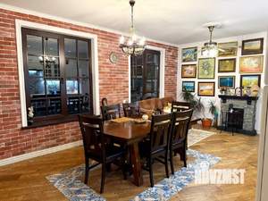 Дом 114м&sup2;, 2-этажный, участок 8 сот.  