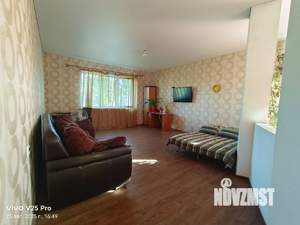 Дом 245м&sup2;, 2-этажный, участок 6 сот.  