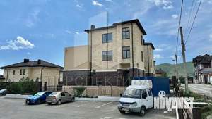 Таунхаус 247м&sup2;, 2-этажный, участок 3 сот.  