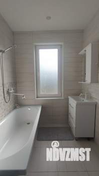 Дом 80м&sup2;, 1-этажный, участок 6 сот.  