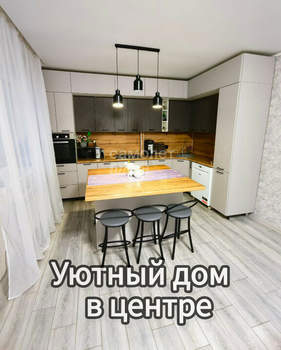 Дом 140м², 3-этажный, участок 5 сот.  