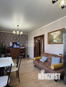 Дом 120м², 2-этажный, участок 6 сот.  