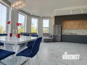 Дом 137м&sup2;, 1-этажный, участок 6 сот.  