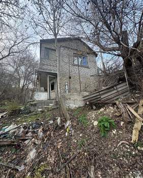 Дом 45м&sup2;, 2-этажный, участок 5 сот.  