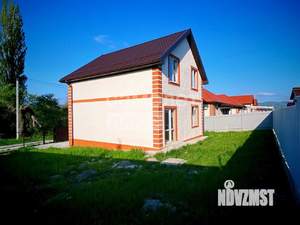 Коттедж 110м², 2-этажный, участок 4 сот.  