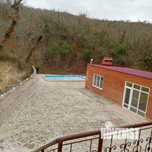Дом 350м², 2-этажный, участок 10 сот.  