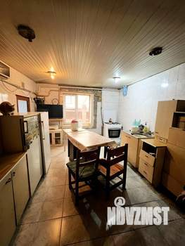 Дом 150м&sup2;, 2-этажный, участок 4 сот.  