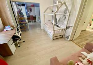 Дом 260м&sup2;, 2-этажный, участок 7 сот.  