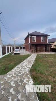 Дом 199м&sup2;, 2-этажный, участок 6 сот.  