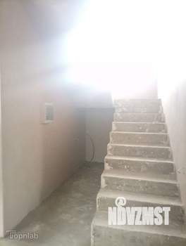 Дом 145м², 2-этажный, участок 6 сот.  