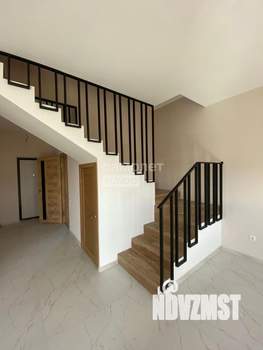 Дом 85м&sup2;, 2-этажный, участок 5 сот.  