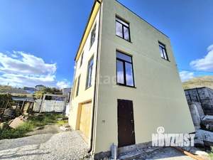 Дом 227м&sup2;, 2-этажный, участок 5 сот.  