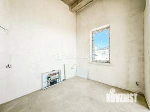 Дом 479м&sup2;, 3-этажный, участок 5 сот.  