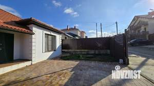 Дом 105м², 1-этажный, участок 4 сот.  