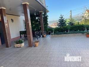 Дом 250м&sup2;, 2-этажный, участок 7 сот.  