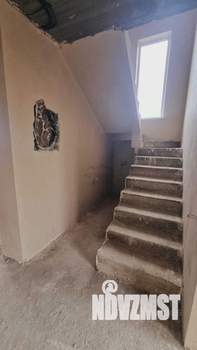 Дом 130м&sup2;, 2-этажный, участок 4 сот.  